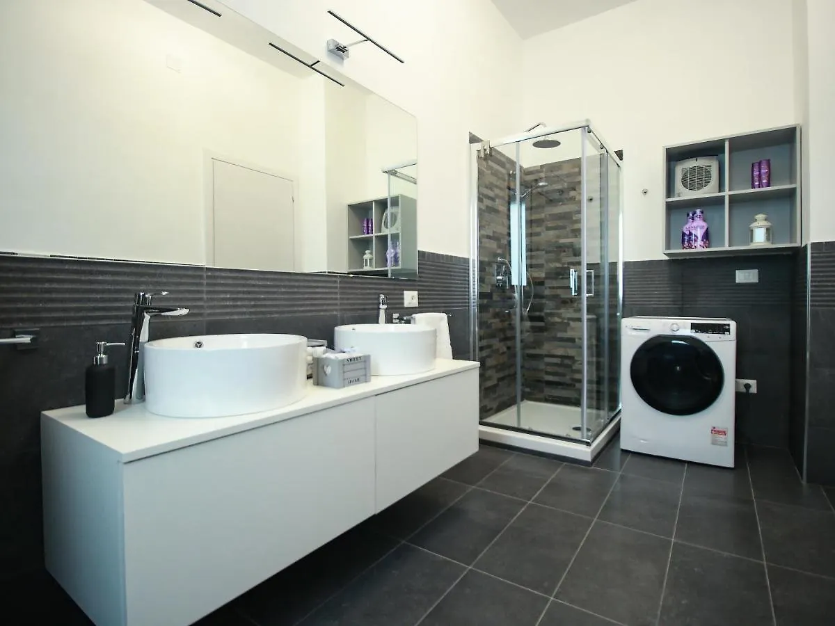 Chilometrozero Luxury Apartment Naples