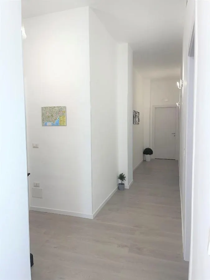 Chilometrozero Luxury Apartment Naples Italy